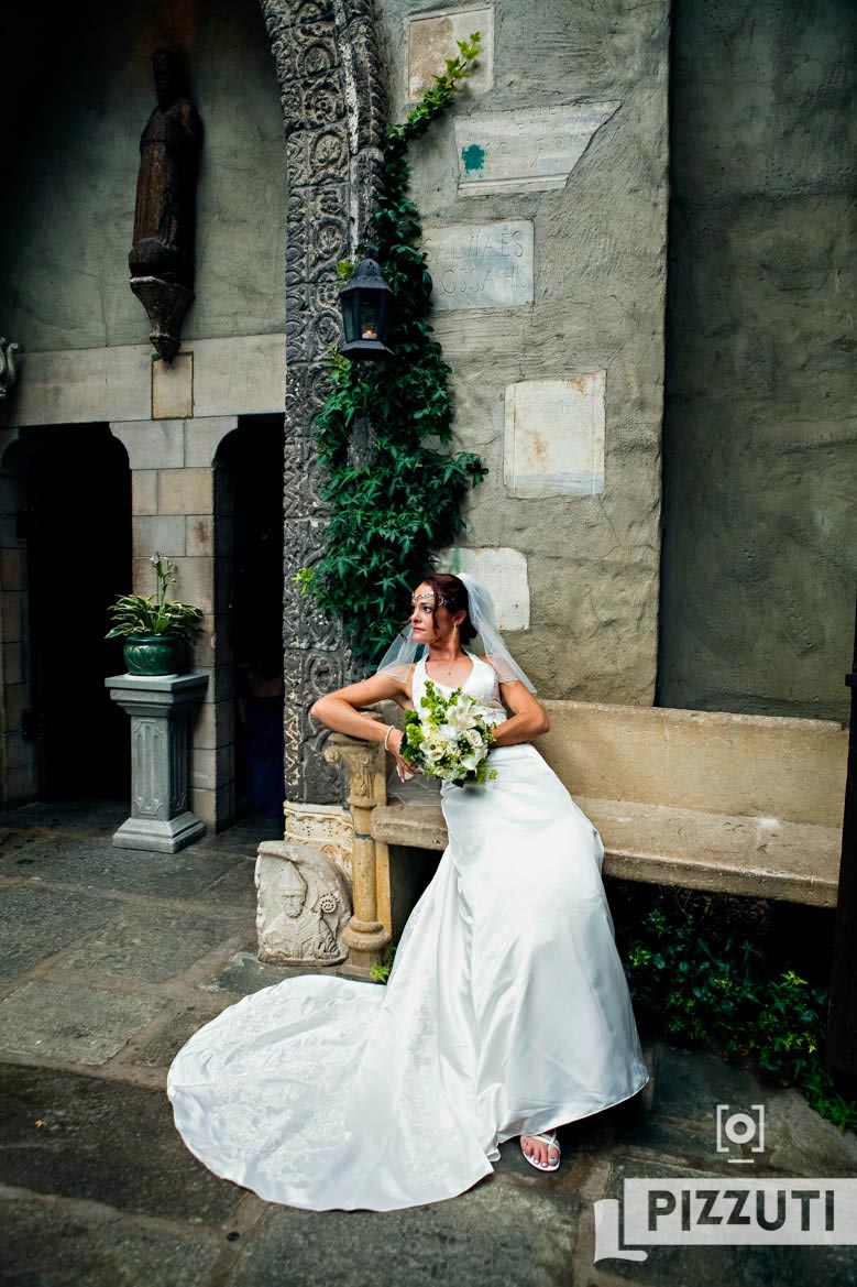 Ma Wedding Photographers Danielle Brayton Hammond Castle Se W071010 01 077