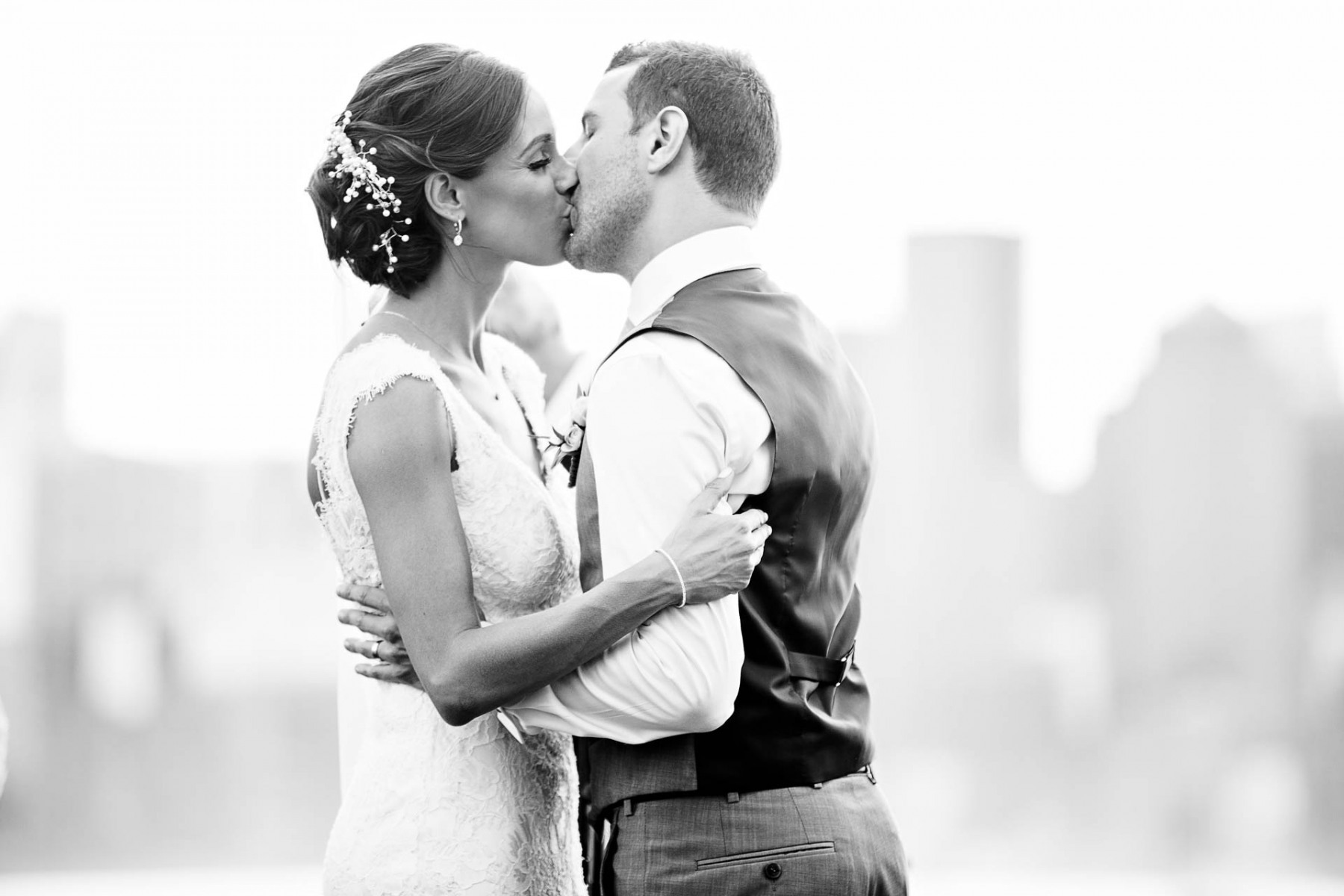 first-kiss-boston-hyatt-regency-wedding